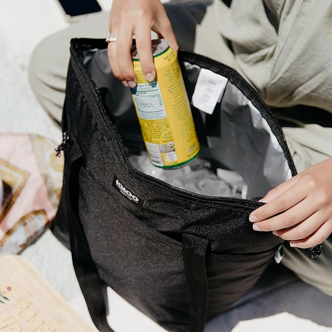 Igloo MaxCold Soft Coolers, Insulated Soft Sided Cooler Bag, Foldable Reusable & Leak Proof Food Grocery Bag, Portable Travel Cooler