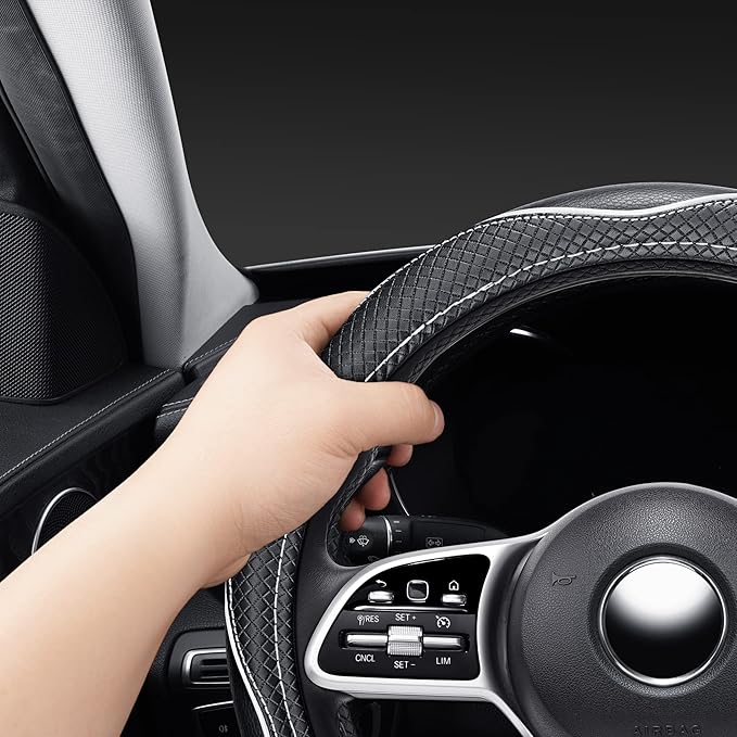 GXT Steering Wheel Cover, PU Leather, Universal 15 Inches, Non-Slip, Odourless Car Interior(Black White)