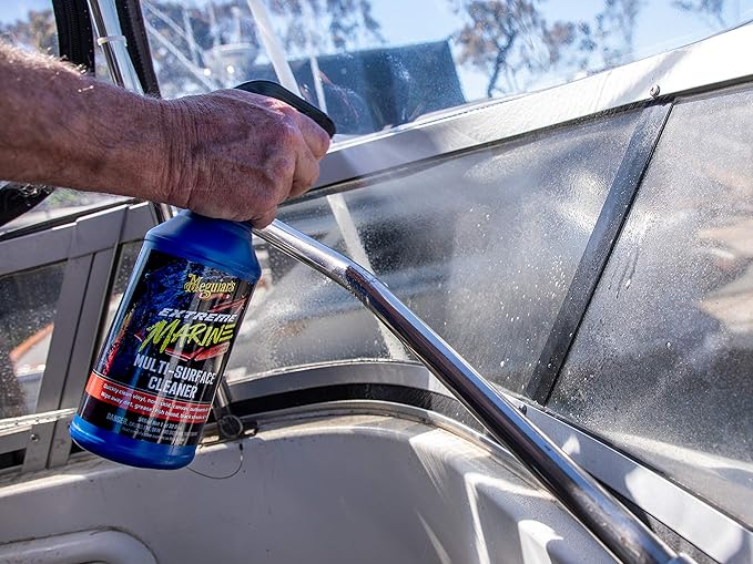 Meguiar's M180332 Extreme Marine Multi-Surface Cleaner – 32 Oz Spray Bottle (Pack of 2)