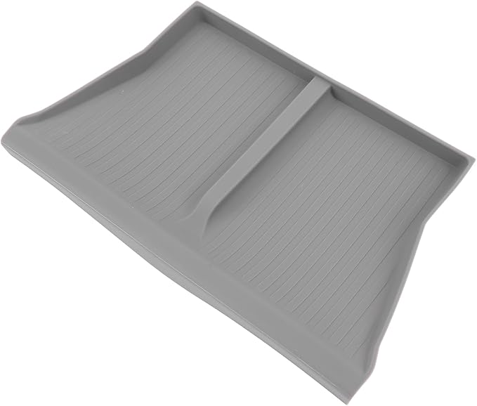 Center Console Charging Mat Crafted from Silicone Easy to Slip Phone Charging Pad Grey Color Car Interior Accessories W240004613 for Convenient Use