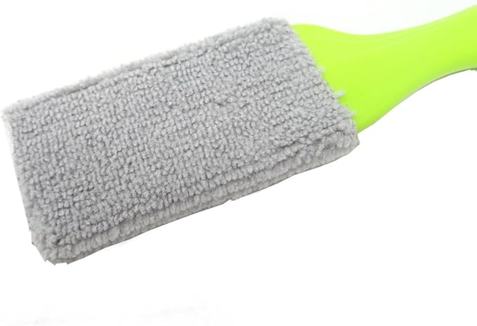 yueton Double Ended Portable Cleaning Brush Mini Hand Held Magic Brush Duster for House, Car, Office (Light Green)