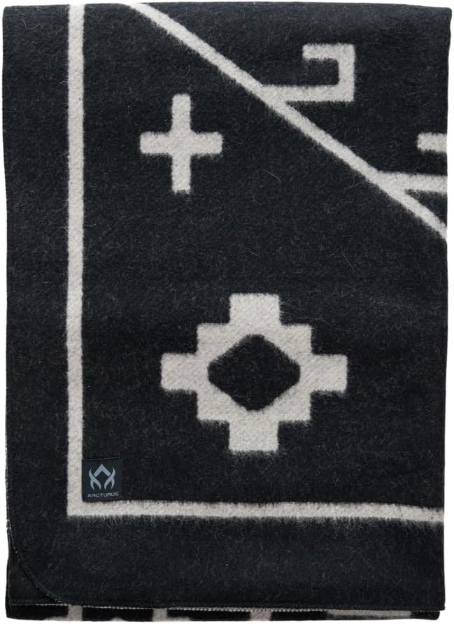 Arcturus Rainier Wool Blanket, Warm, Thick, Washable Wool Blanket for Home, Outdoors, Camping, Tailgates, Picnic, Hunting, Travel & Emergency Kits, Twin Size, 4.5 lb, Castle Rock