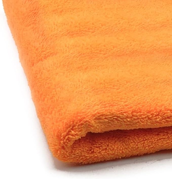 Plush Twin Sided 950 GSM Premium Quality Microfibre Buffing/Drying Towel 45 x 40 cm (1)
