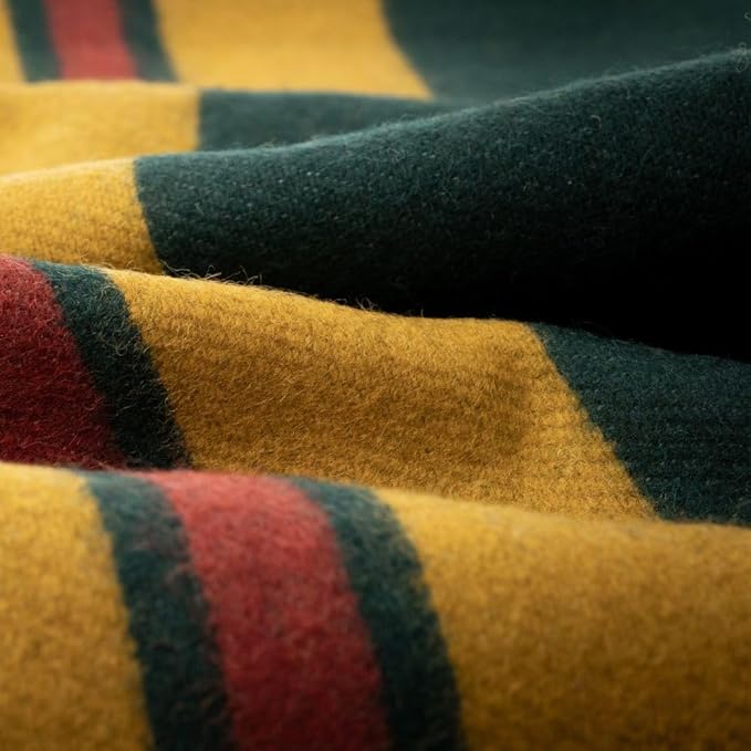 Arcturus Rainier Wool Blanket, Warm, Thick, Washable Wool Blanket for Home, Outdoors, Camping, Tailgates, Picnic, Hunting, Travel & Emergency Kits, Twin Size, 4.5 lb, Fort Vancouver