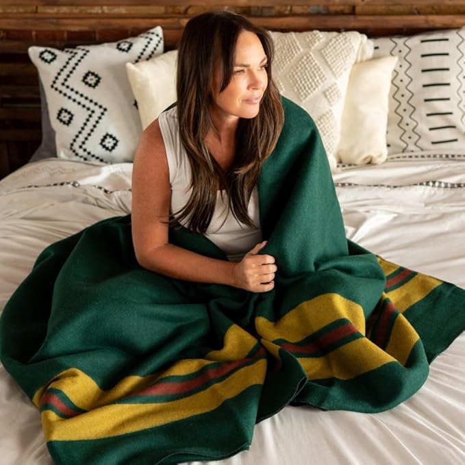 Arcturus Rainier Wool Blanket - Warm, Heavy, Washable, Bed Blanket | Great for Home & Camping (Fort Vancouver, Queen)