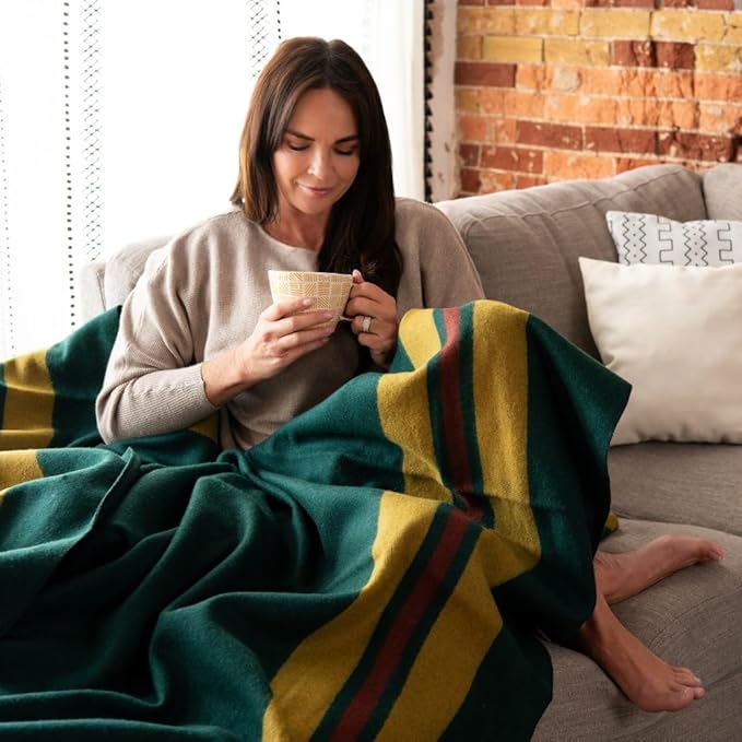 Arcturus Rainier Wool Blanket - Warm, Heavy, Washable, Bed Blanket | Great for Home & Camping (Fort Vancouver, Queen)