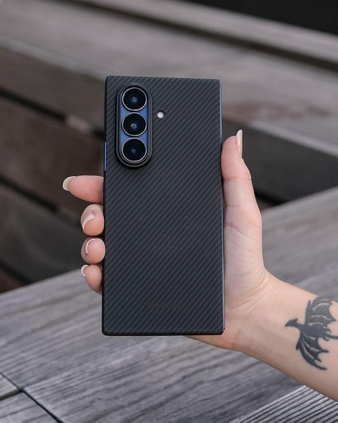 Thinborne Compatible with Samsung Galaxy Z Fold 7 Case, [600D Aramid Fiber] [Magnetic] [Ultra Thin] [Minimalist Style] [Carbon Fiber Textures]