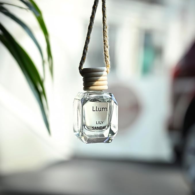 Llum Lily Sandal Hanging Car Air Freshener – Luxury Automotive Perfume Diffuser 10ml (0.34 fl oz), Long-Lasting Fragrance, Alcohol-Free Non-Toxic Car Scent, Glass Bottle With Wood Cap