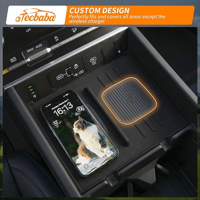 Wireless Charging Mat Compatible with 2024-2026 Hyundai Santa Fe Center Console Anti-Slip Protector Wireless Charging Silicone Pad for 2025 Santa Fe Accessories (Black)