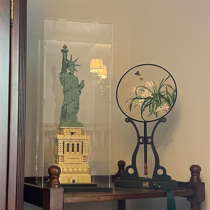Choowin 20 inch Tall Acrylic Display Case for Lego Statue of Liberty 21042 Display Thickened Clear Acrylic Display Cases for Collectibles Figures Doll Assemble Dustproof Display Box(White Base)