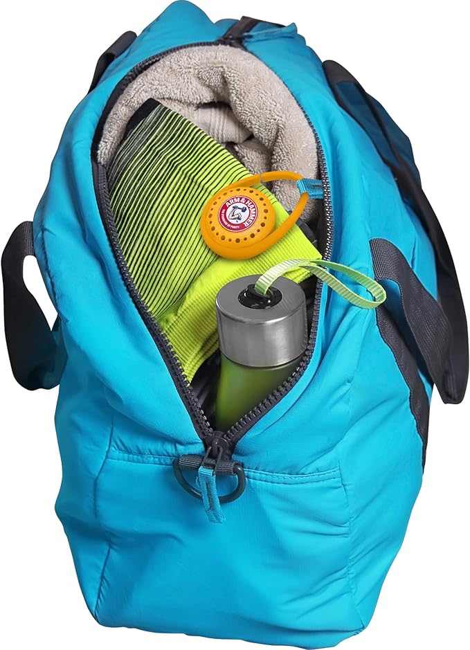 Arm & Hammer OdorBusterz ClipMATE™, Clean Burst, 4 Count – Clip-On Odor Absorber with Baking Soda, Carabiner Clip for Gym Bags, Backpacks & Travel Gear