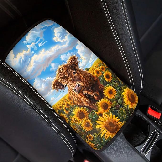 Highland Cow Car Center Console Armrest Cover Pad Universal Decorative Armrest Cover Pad Cute Cow Automotive Accessories Decoration for Truck Sedan SUV