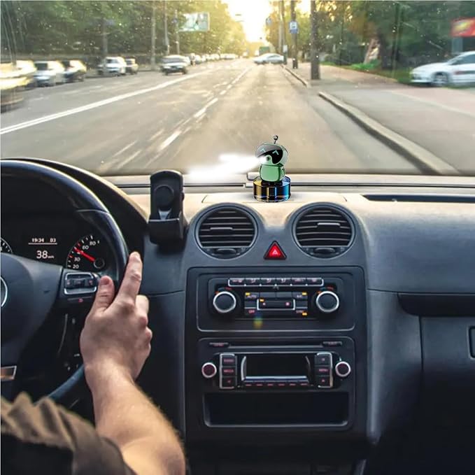 Robot Intelligent Aromatherapy Machine, Smart Cute Robot Car Air Freshener, Fine Spray/Fillable/Four-Gear Adjustment/Vibration Sensing/On-Off/Large Capacity Long-Lasting Fragrance/V1 (Green, Gardenia)