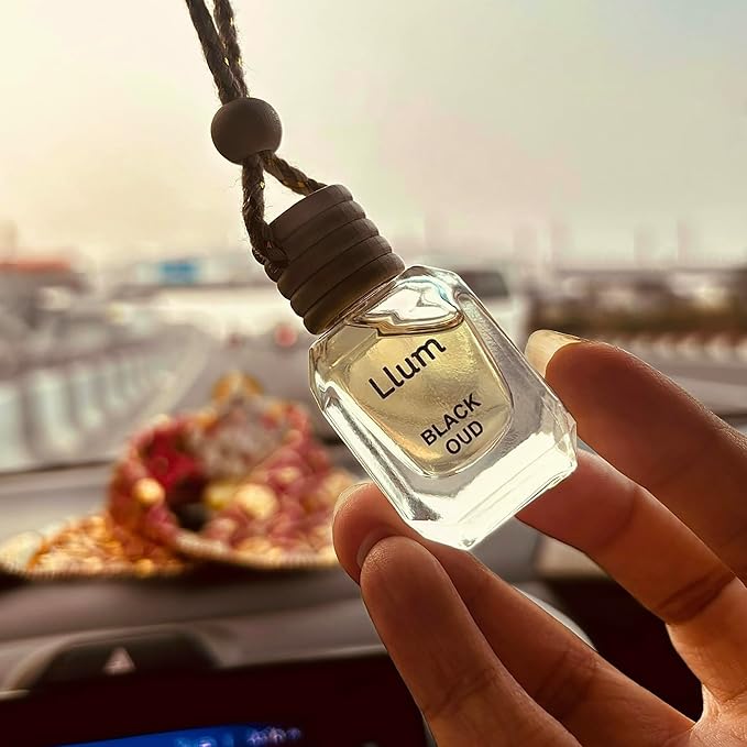 Llum Black Oud Hanging Car Air Freshener – Luxury Automotive Perfume Diffuser 10ml (0.34 fl oz), Long-Lasting Fragrance, Alcohol-Free Non-Toxic Car Scent, Glass Bottle With Wood Cap & AC Vent Clip