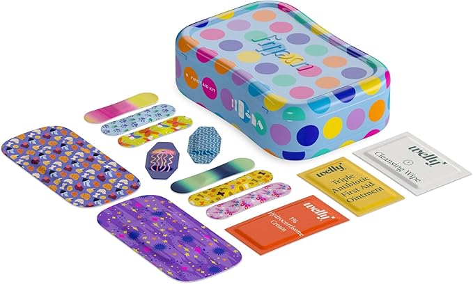 Welly First Aid Kit - Bravery Badges in Flexible Fabric and Waterproof, Singe Use Ointments Triple Antibiotic, Cleansing Wipes and Hydrocortisone - 70 Count