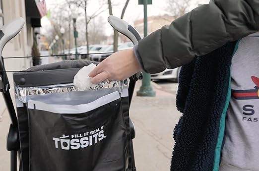 Tossits Recycled Disposable Car Trash Bags – Leakproof, Smell Proof Hanging Garbage Bags for Car, Truck, SUV, RV & Vehicle – Black, 7 Count Disposable Automotive Trash Bags