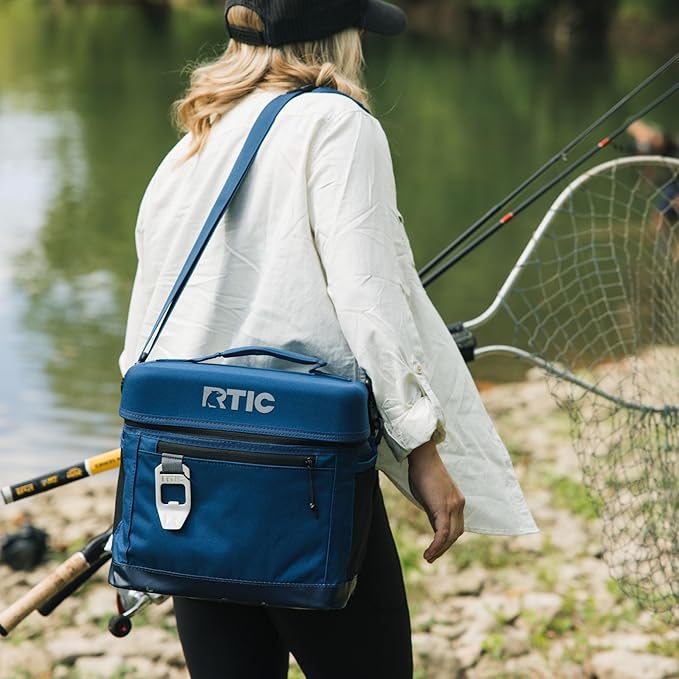RTIC 15 Can Everyday Cooler, Soft Sided Portable Insulated Cooling for Lunch, Beach, Drink, Beverage, Travel, Camping, Picnic, for Men and Women
