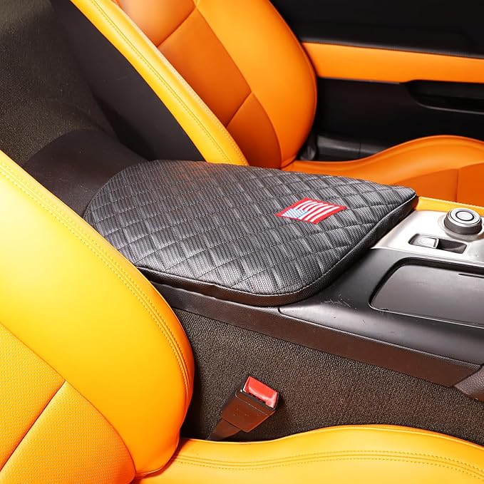 Center Console Cover Pad for Chevrolet Corvette C7 2014-2019 Accessories, Console Arm Rest Lids Cover Mat, Car Armrest Seat Box Cushion Protector, Armrest Pillow, Auto Armrest Cover (Leather_B)