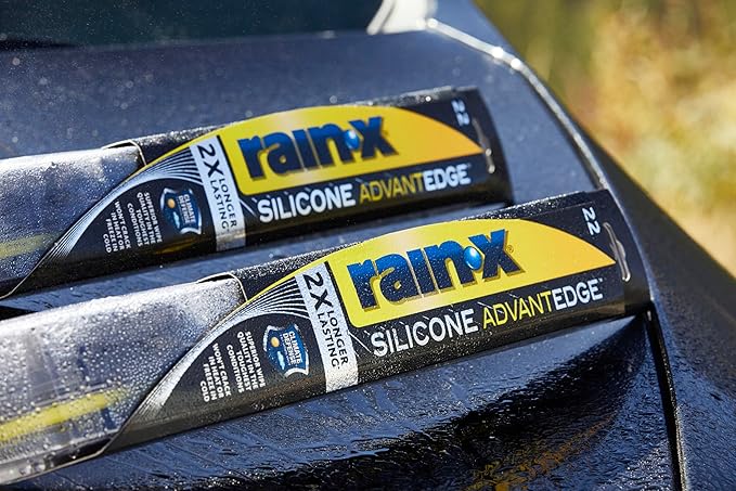 Rain-X Silicone AdvantEdge Wiper Blade 28" Windshield Wiper Blades Replacement, All-Weather Performance Lasts 2X Longer, Premium Beam, Installock Adapter for Easy Fit (Pack of 1)